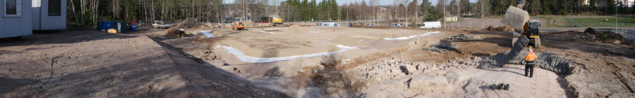 rakennusten perustuksen louhintaa